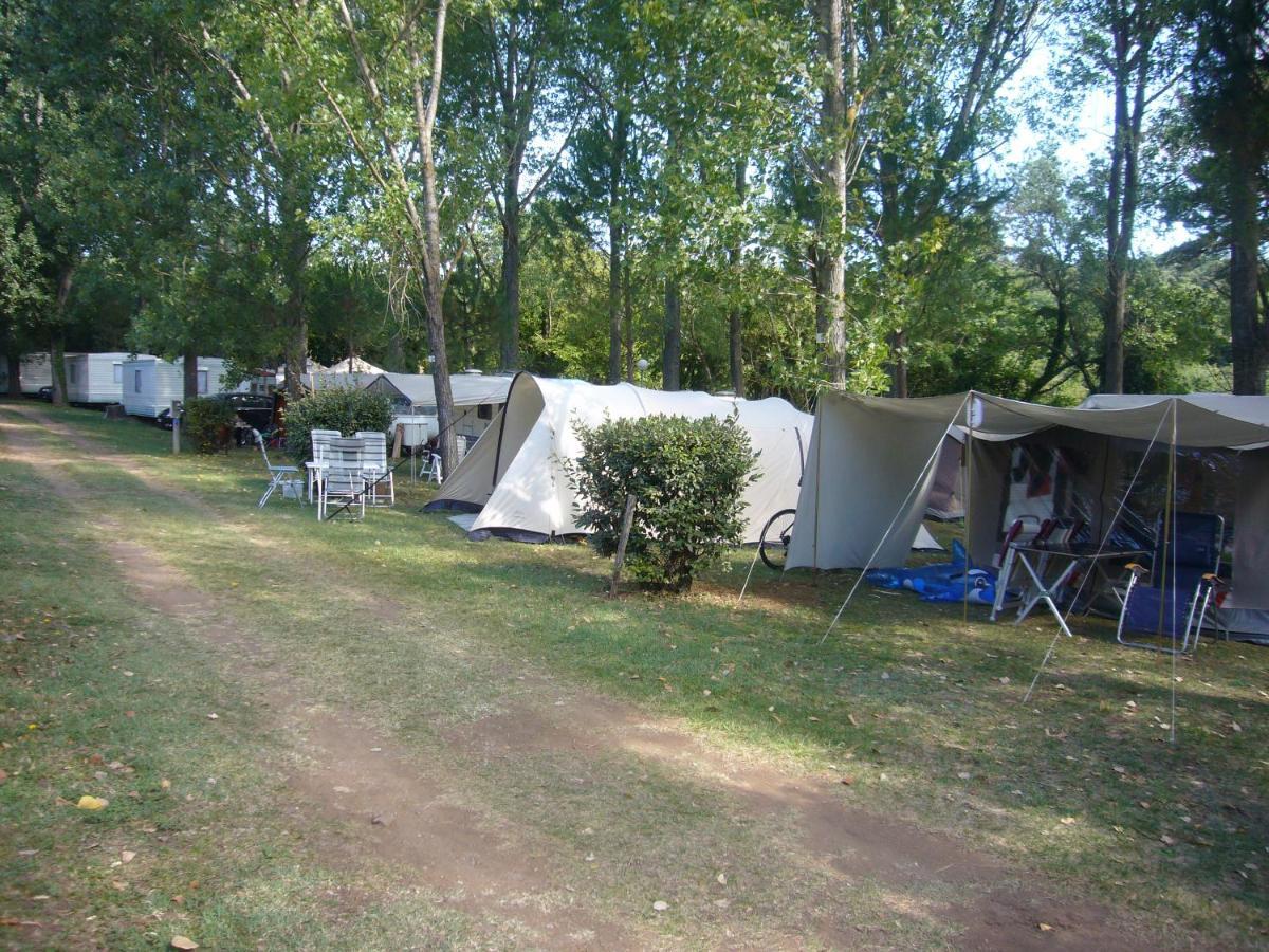 Camping De Graniers Monoblet المظهر الخارجي الصورة