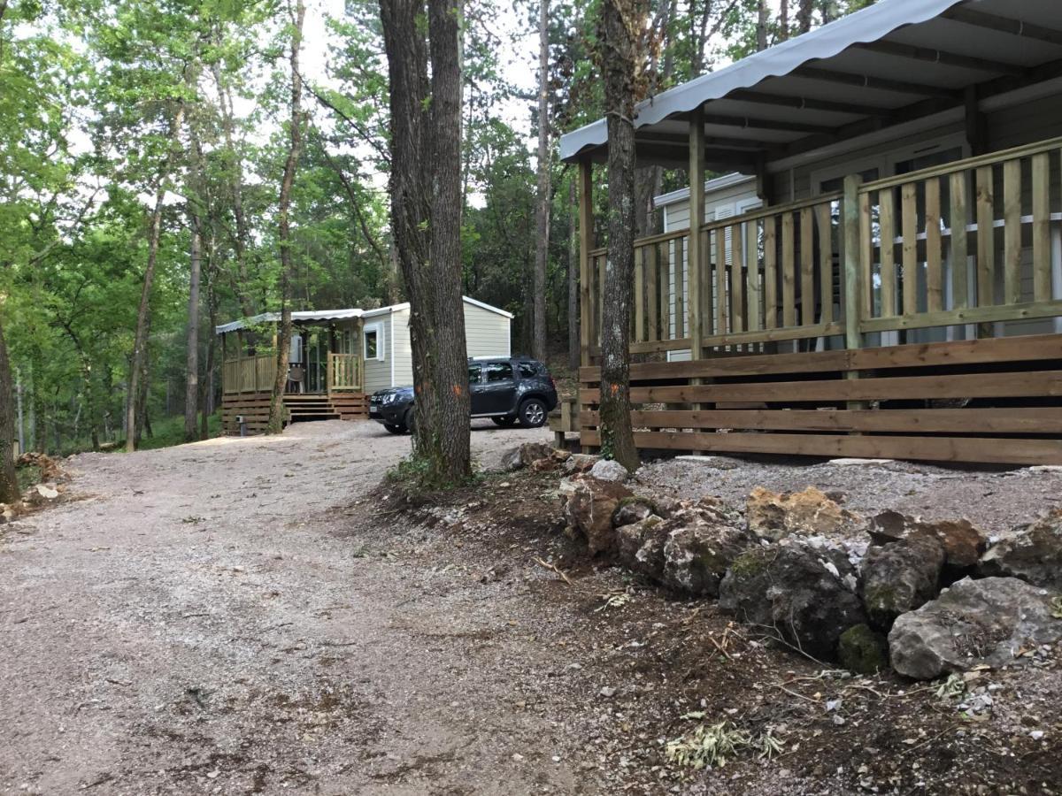 Camping De Graniers Monoblet المظهر الخارجي الصورة