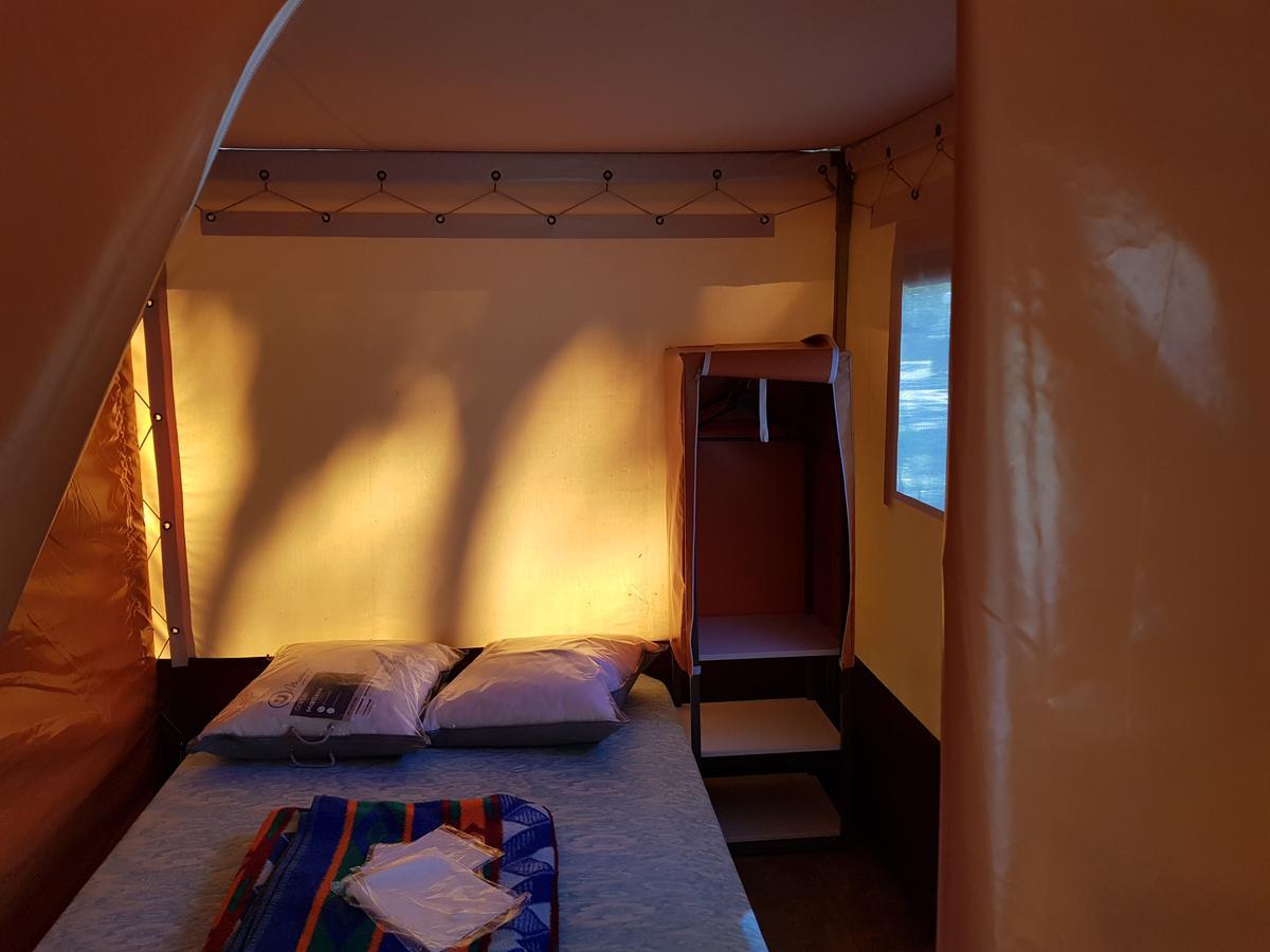 Camping De Graniers Monoblet المظهر الخارجي الصورة